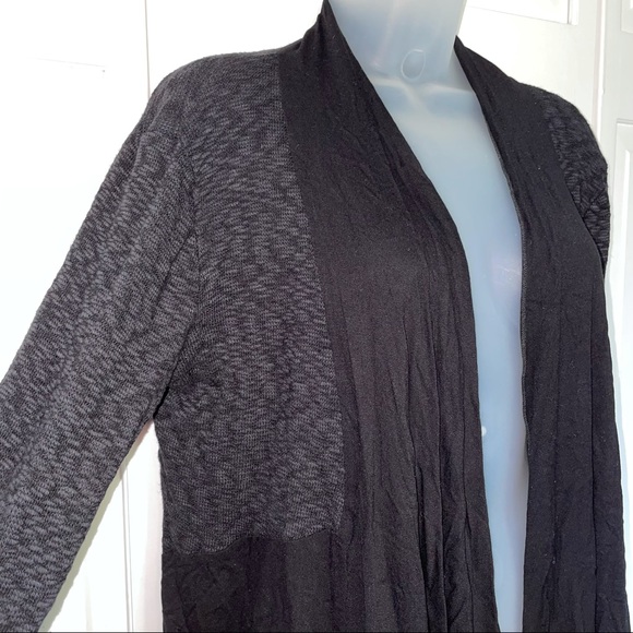 Pebble and Stone Black Cardigan Sweater Black Gray Heathered - Picture 3 of 10